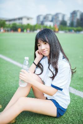 日本丰满白嫩BBW大揭秘！你知道她们背后的秘密吗？
